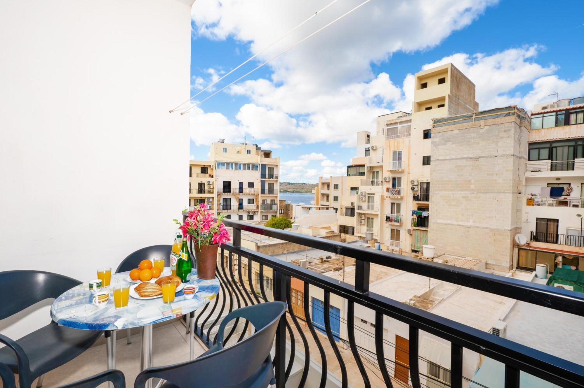 Seashells 2 Bedroom Apartments With Terrace, Just Off The Bugibba Promenade - By Getwaysmalta San Pawl il-Baħar Extérieur photo